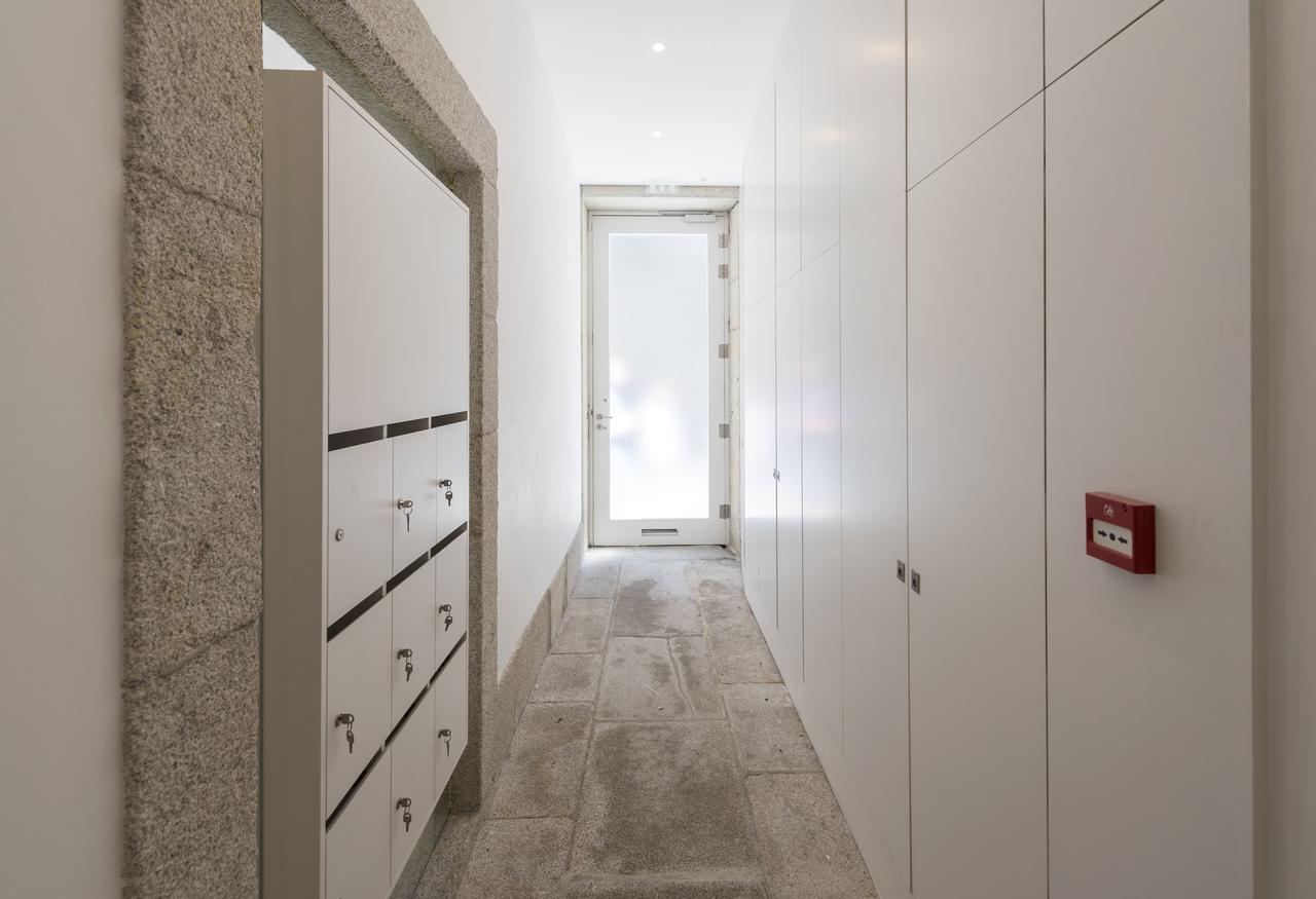 Lovelystay - Rico'S Apartment - Almada 2º F OOporto Exteriör bild